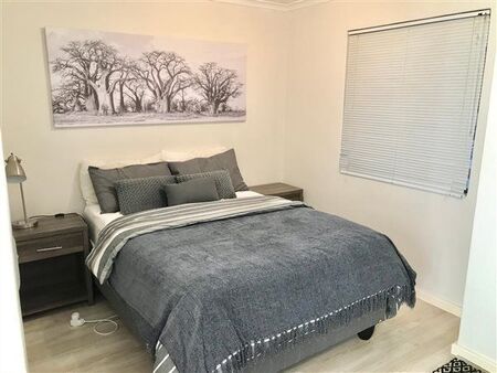 1 Bedroom Apartment in Rondebosch