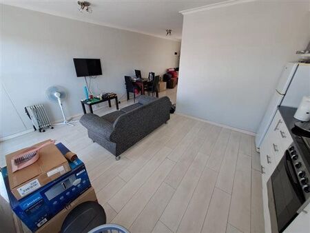 1 Bedroom Apartment in Rondebosch