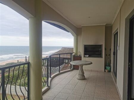 2 Bedroom Apartment in Amanzimtoti