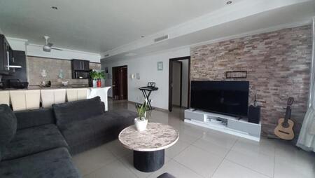 3 Bedroom Apartment in La Mercy