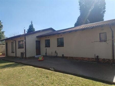 3 Bedroom House in Witpoortjie