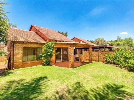 3 Bedroom Simplex in Strubens Valley