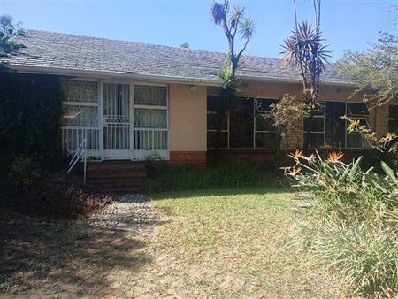 4 Bedroom House in Constantia Kloof