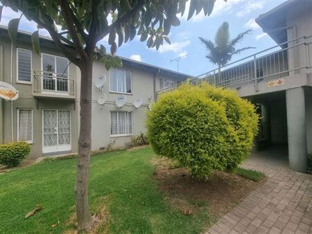 3 Bedroom Apartment in Radiokop