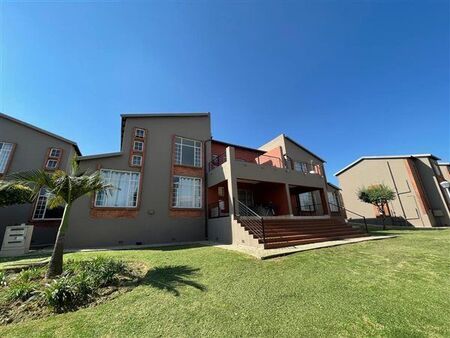 2 Bedroom Apartment in Honeydew