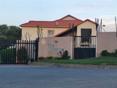 1 Bedroom Apartment in Honeydew