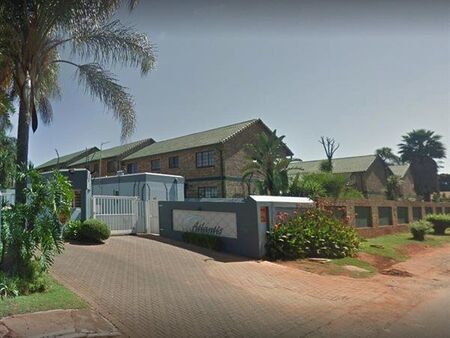 2 Bedroom Apartment in Weltevreden Park