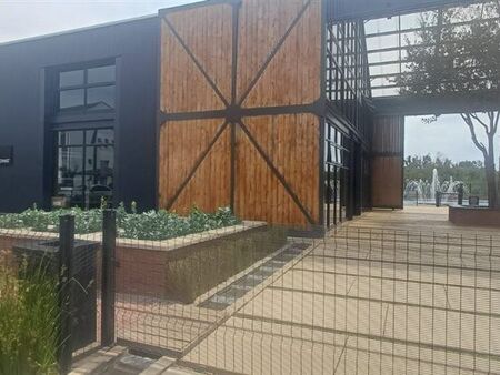 Studio apartment in Willow Park Manor