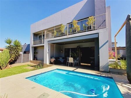 3 Bedroom House in Boardwalk