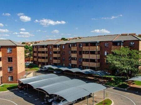 2 Bedroom Apartment in La Montagne