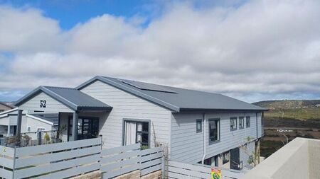 6 Bedroom house to rent in Seemeeu Park, Mossel Bay