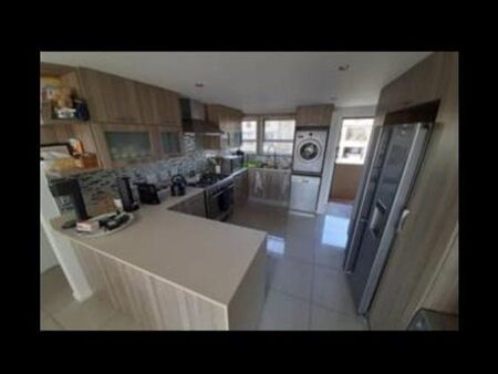 2 Bedroom Apartment in Sandton Central