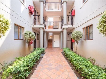 2 Bedroom Apartment in Sandton Central