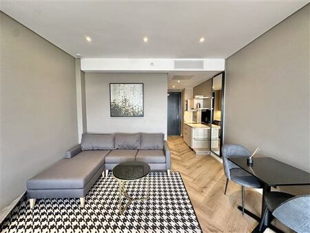 1 Bedroom Apartment in Sandton Central