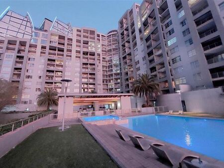 1 Bedroom Apartment in Sandton Central