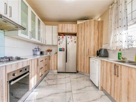 3 Bedroom Apartment in Sandton Central