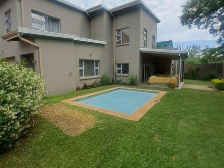 3 Bedroom House in Bryanston