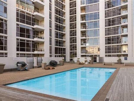 2 Bedroom Apartment in Sandton Central