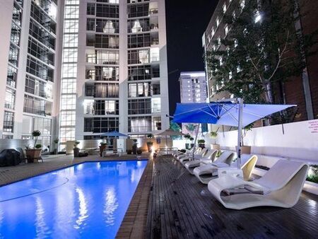 1 Bedroom Apartment in Sandton Central