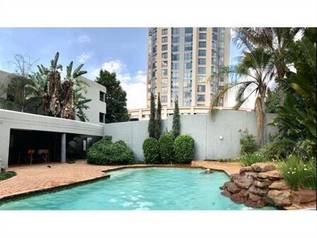 3 Bedroom Apartment in Morningside