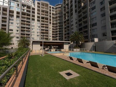 1 Bedroom Apartment in Sandton Central