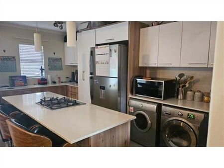 3 Bedroom House in Linbro Park