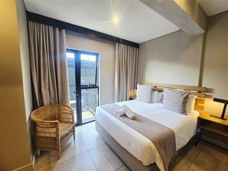 1 Bedroom Apartment in Sandton Central