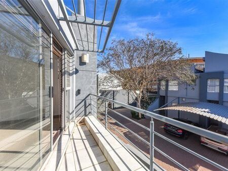 2 Bedroom Townhouse in Melrose North