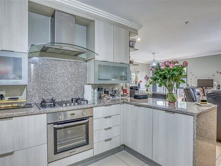 2 Bedroom Apartment in Houghton Estate