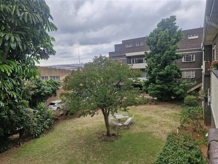 2 Bedroom Apartment in Linden