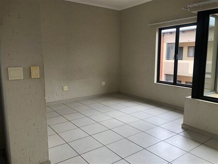 Studio Apartment in Ferndale