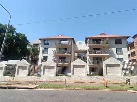 2 Bedroom Apartment in Westdene