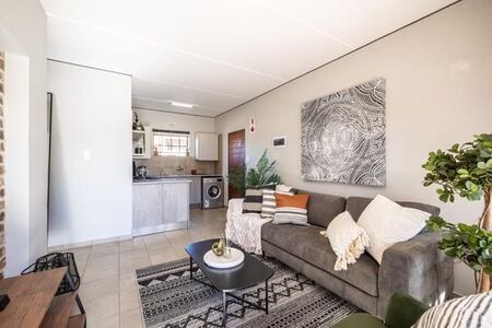 2 Bedroom Apartment in Crown City