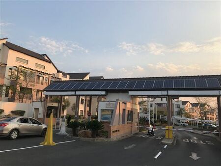 2 Bedroom Apartment in Dainfern