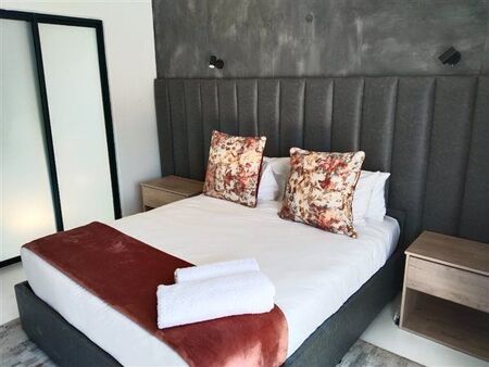 2 Bedroom Apartment in Fourways