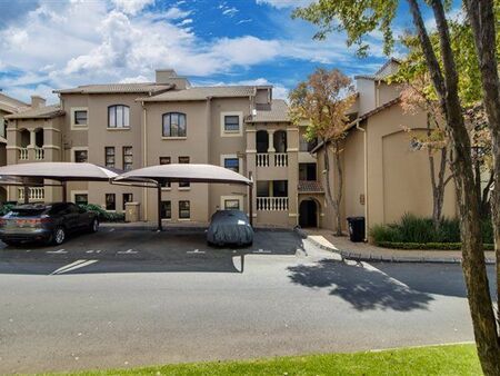 2 Bedroom Apartment in Dainfern