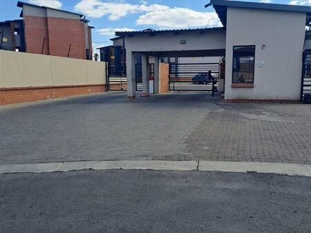 3 Bedroom House in Glen Marais