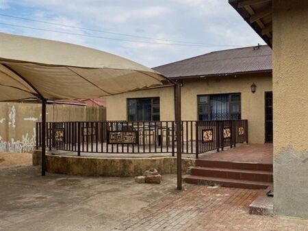 3 Bedroom House in Wychwood