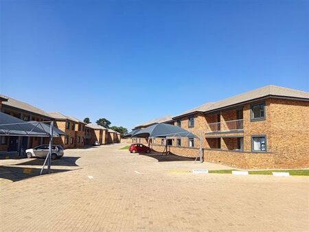 2 Bedroom Apartment in Rynfield Ah