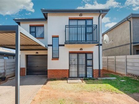 3 Bedroom House in Albertsdal