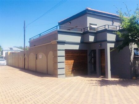 2 Bedroom House in New Redruth