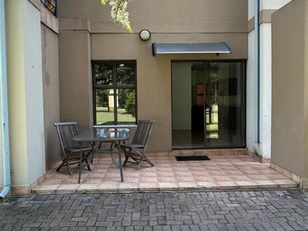1 Bedroom Apartment in Zwartkop Golf Estate