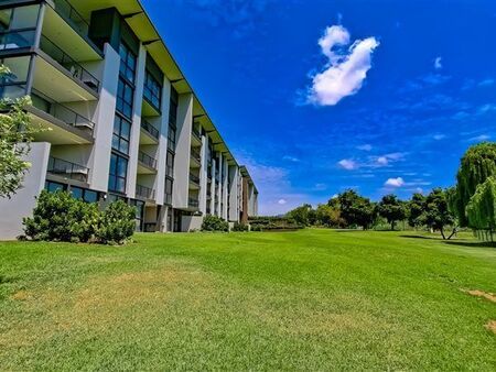 2 Bedroom Apartment in Midfield Estate