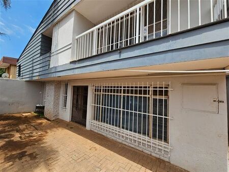 1 Bedroom House in Laudium