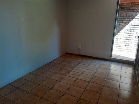 1 Bedroom House in Panorama