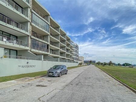 2 Bedroom Apartment in Humewood