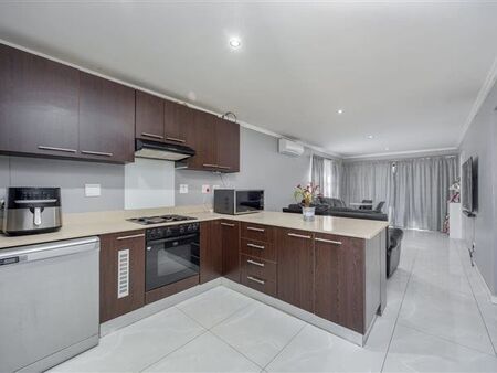 2 Bedroom Apartment in Umhlanga Ridge