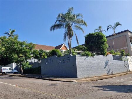 3 Bedroom House in Essenwood