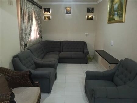 3 Bedroom House in Montford