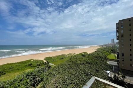 2 Bedroom Apartment in Amanzimtoti